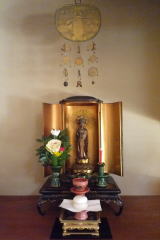 御内佛 The Inner Sanctuary's Buddha 